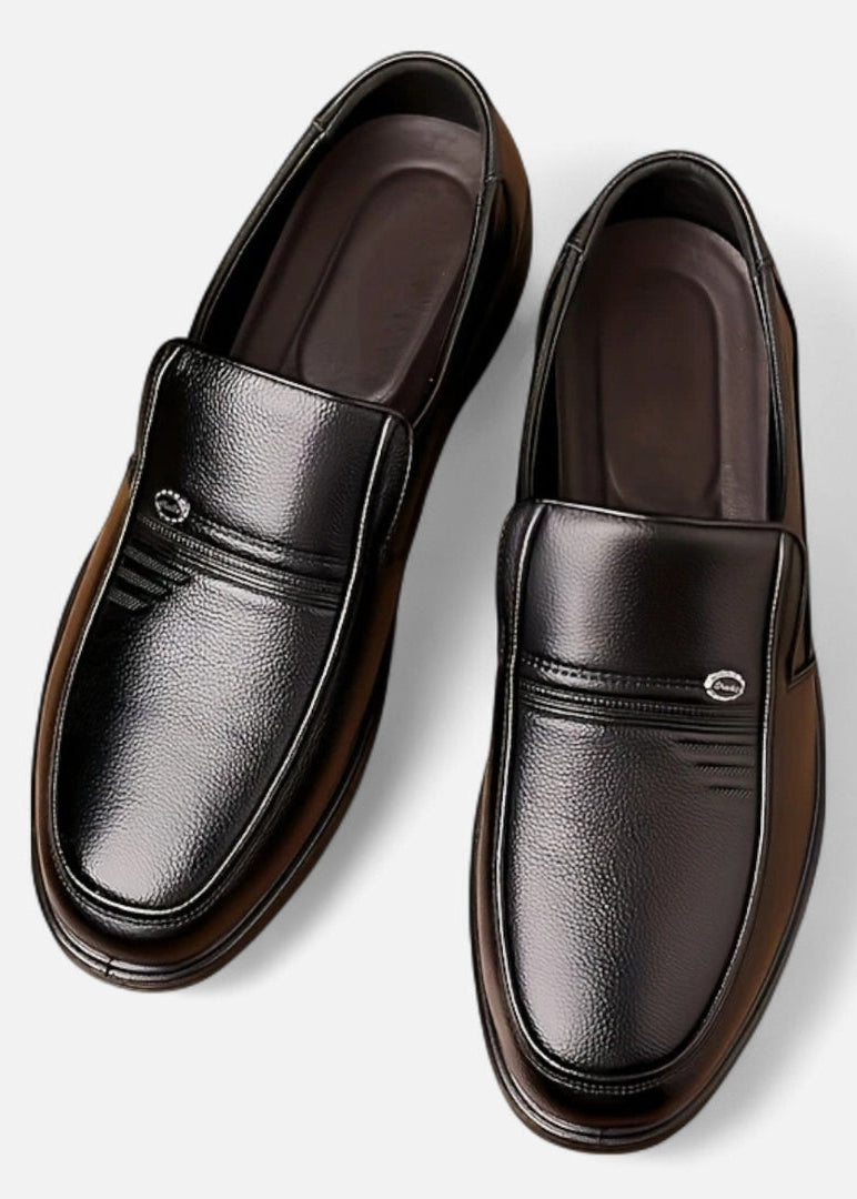 Herremokkasiner uden snørebånd i syntetisk materiale med læderlook