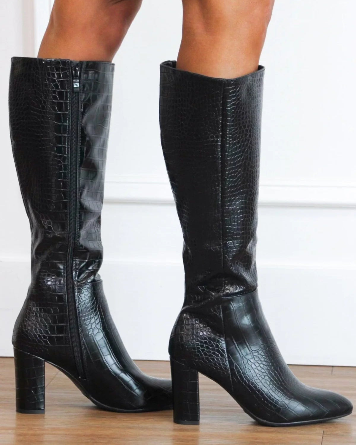 Bottes à talon bloc et bout pointu hauteur genou pour femme