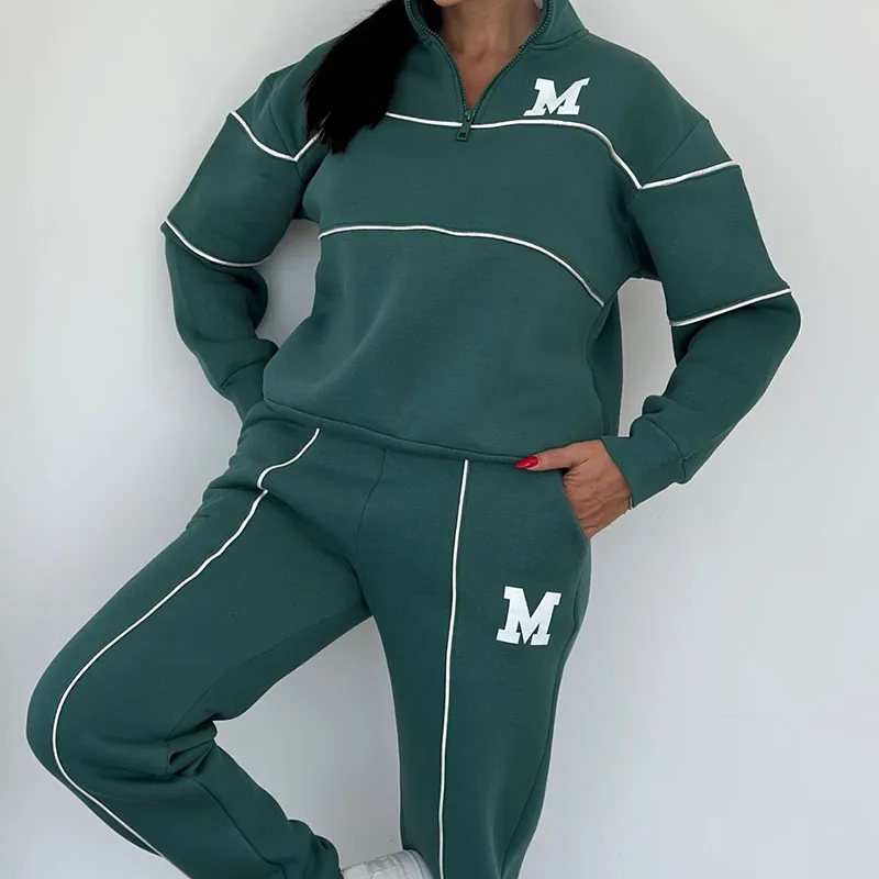 Ensemble Femme Sweat à Col Montant Zippé et Pantalon à Rayures