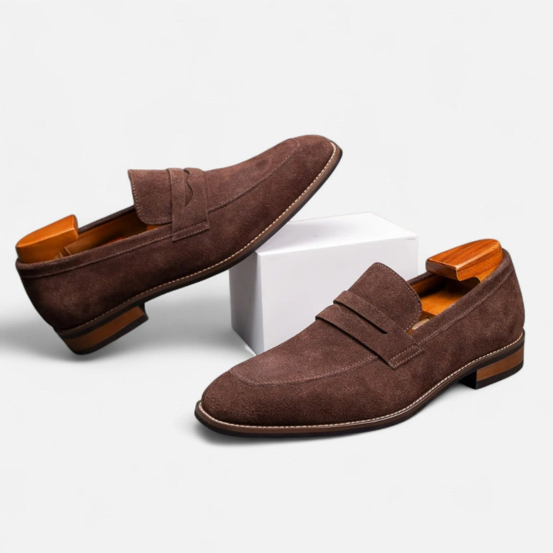Mocassins Homme à Barrette – Matière Synthétique Aspect Daim