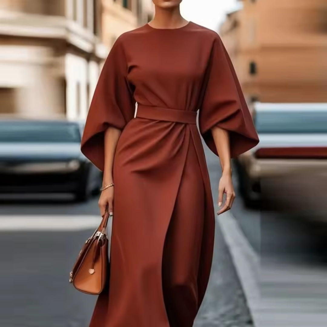Robe évasée à manches longues et col rond avec ceinture pour femme