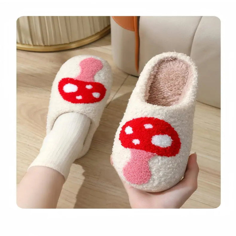 Chaussons d’intérieur pour adultes avec broderie décorative motif arc-en-ciel et motif champignon