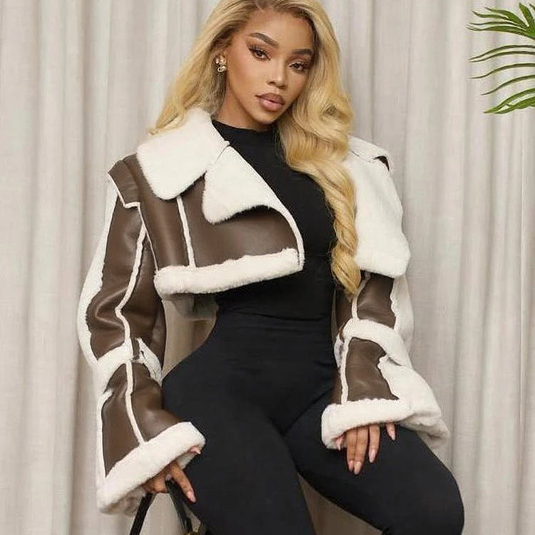 Veste court en fausse peau de mouton pour femme
