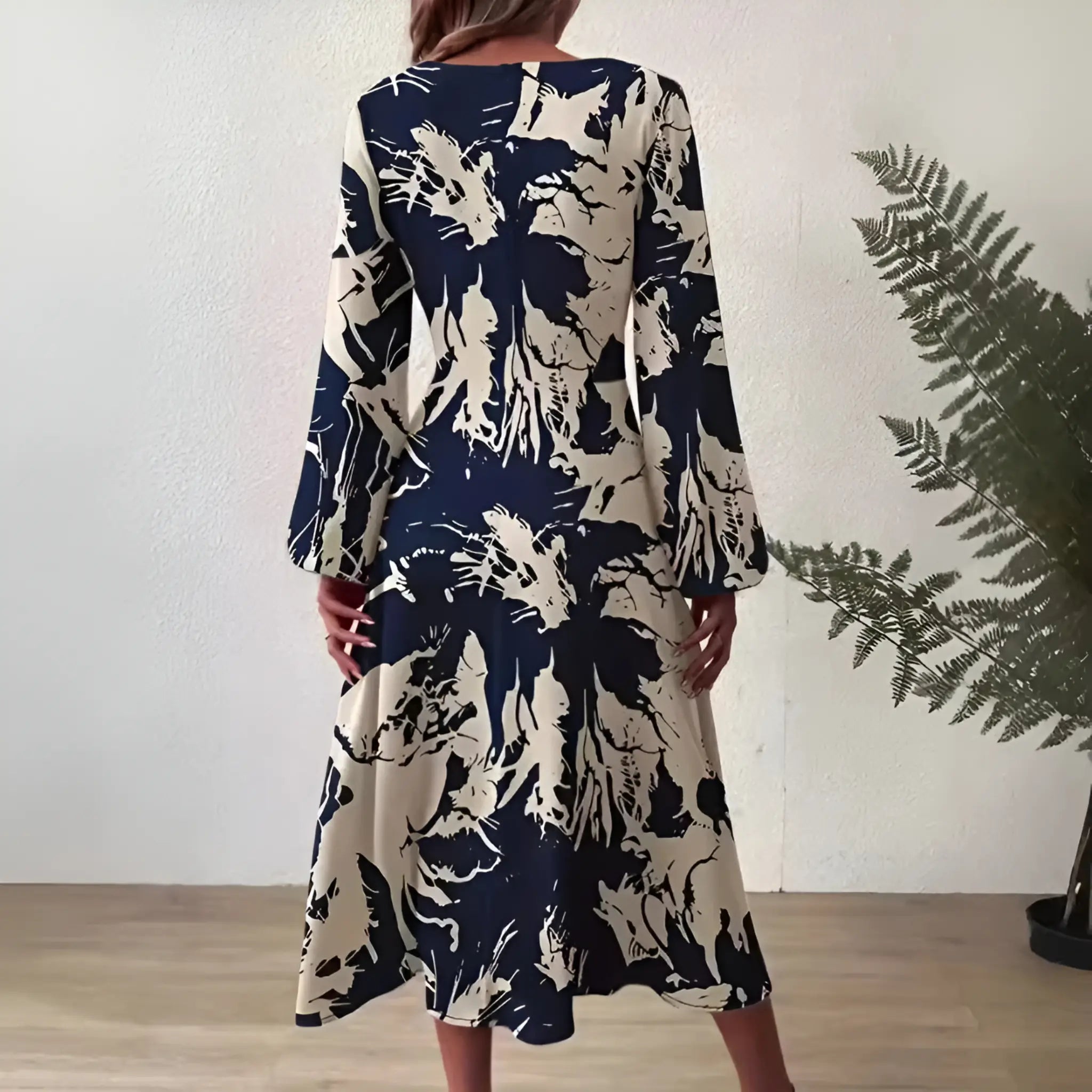 Elegante lange jurk met V-halslijn
